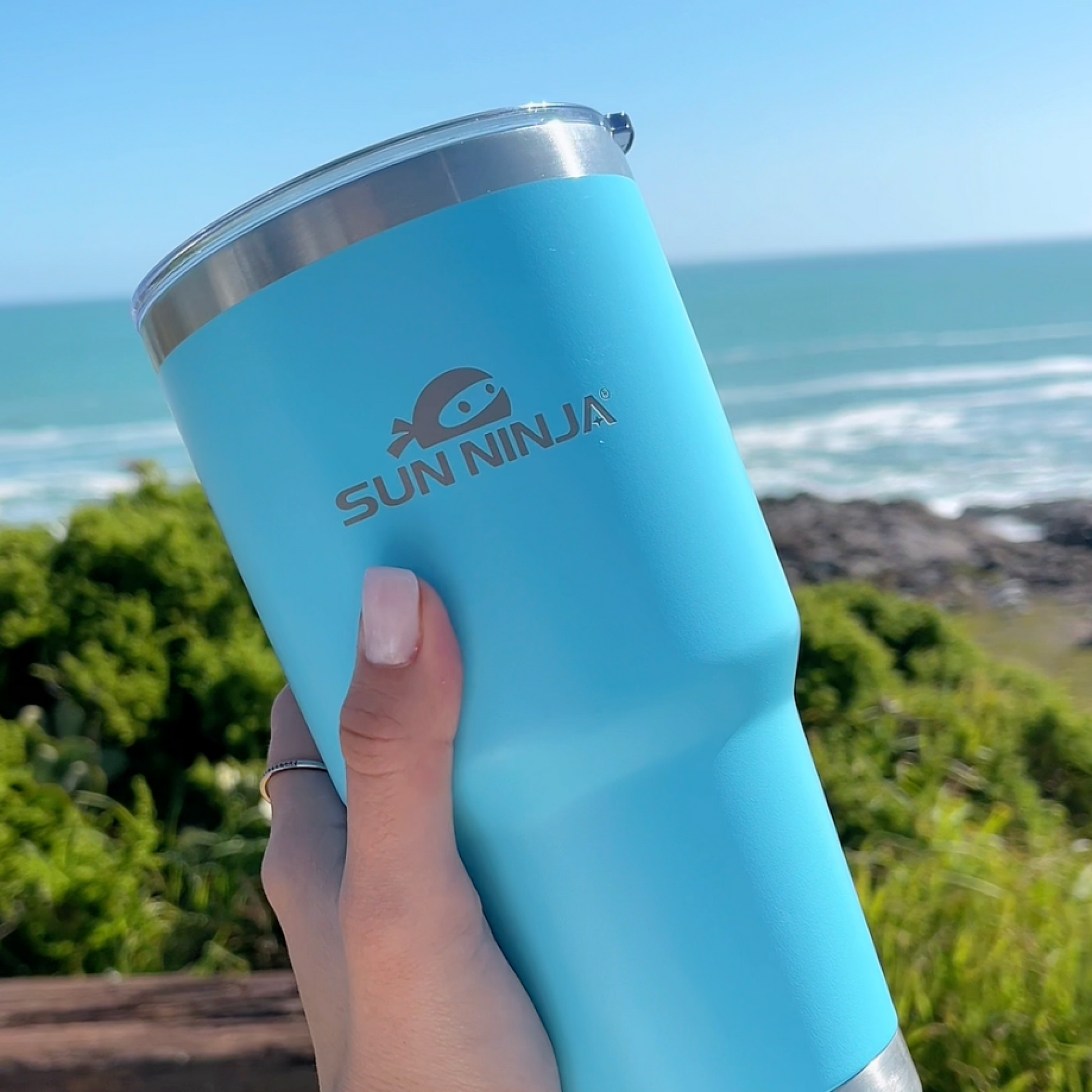 30-oz-tumbler-i4 30oz_tumbler_light_blue_5_b3e262e5-a7b8-499a-926c-2479e4d29f0b.png