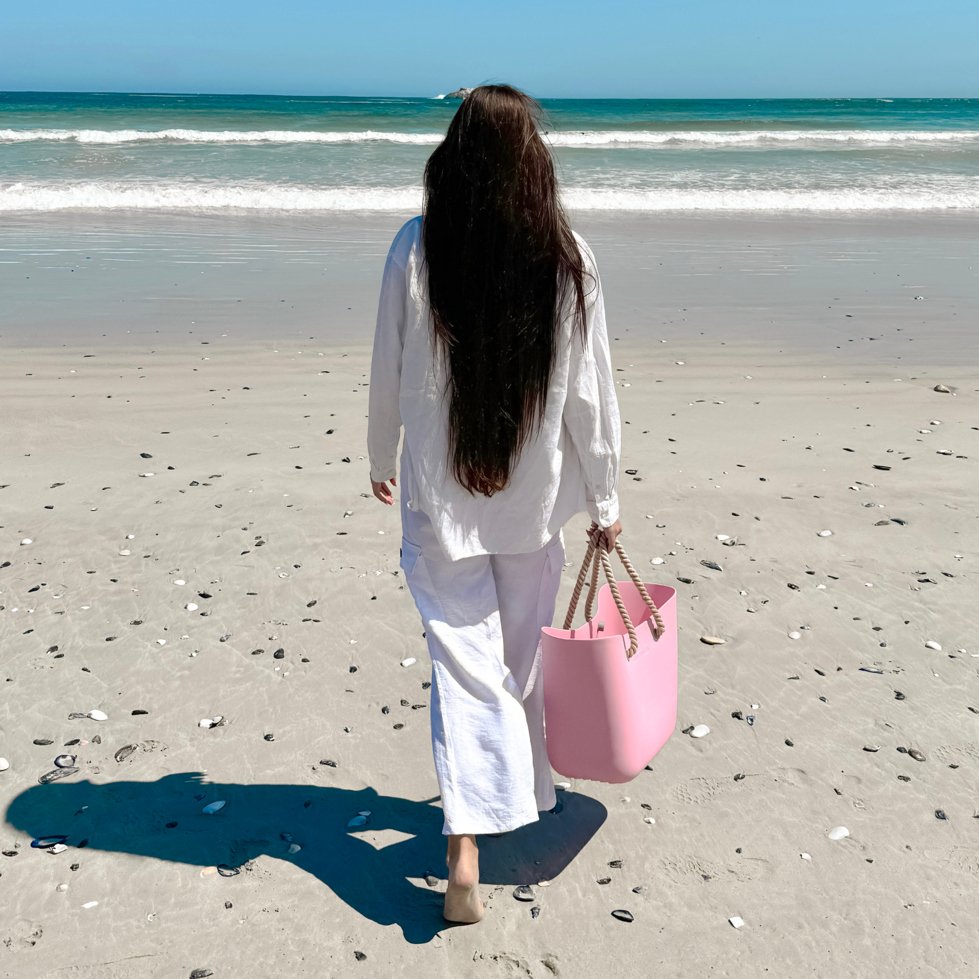 rubber-beach-tote-m1 Sun-Ninja-rubber_tote_pink_8.png