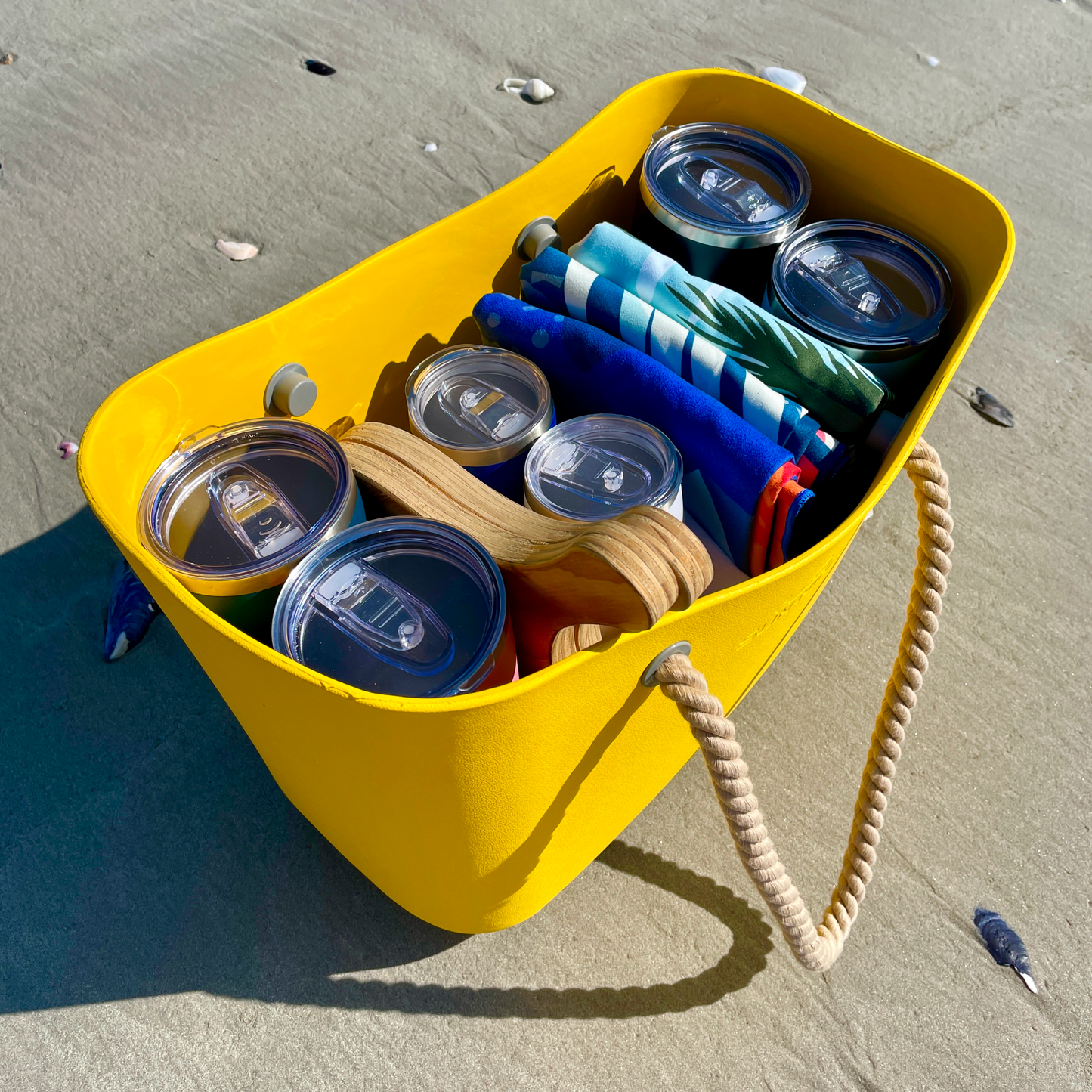 rubber-beach-tote-m1 Sun-Ninja-rubber_tote_yellow_7.png