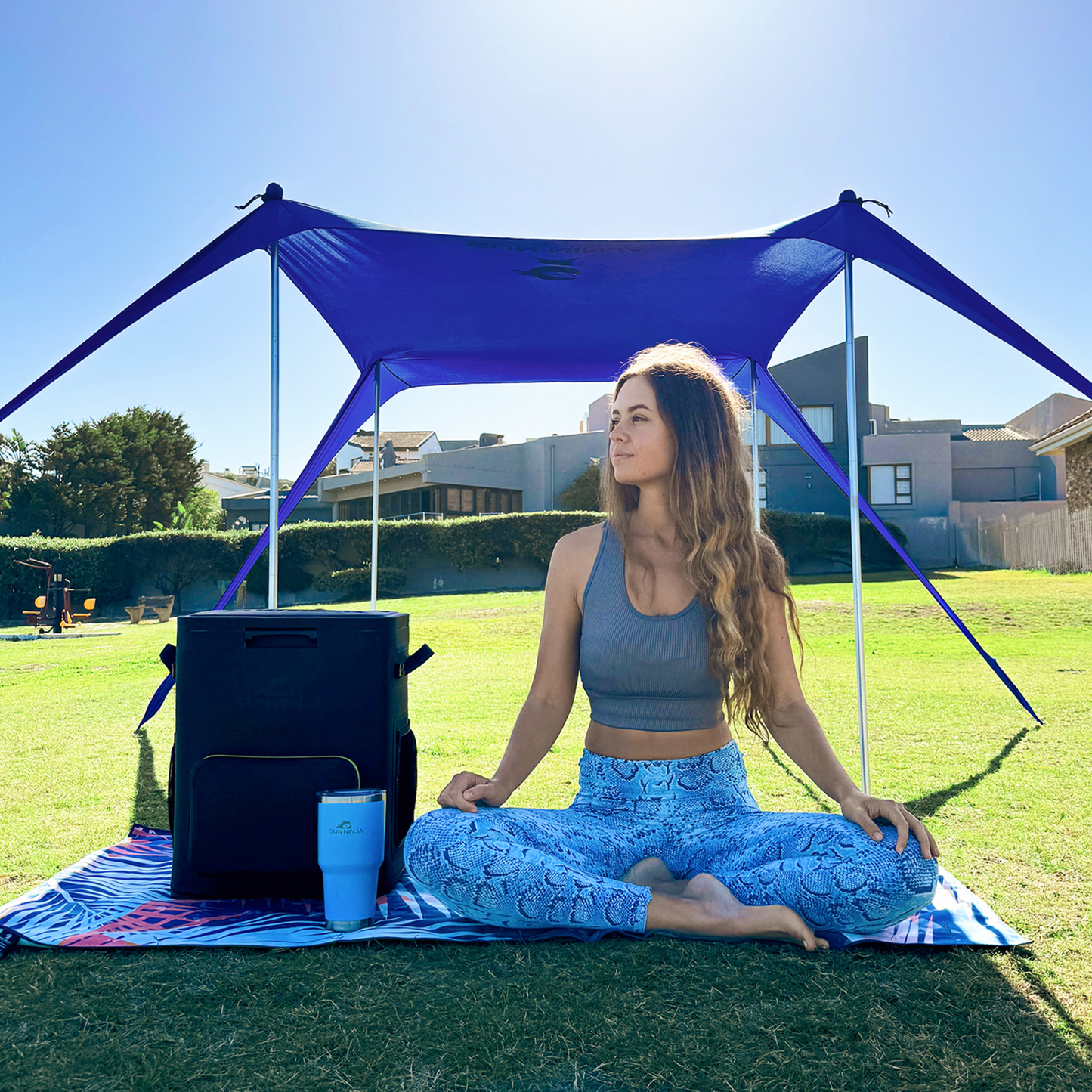 beach-tent-2-person-q5 Sun-Ninja_2_person_tent_navy_5.png