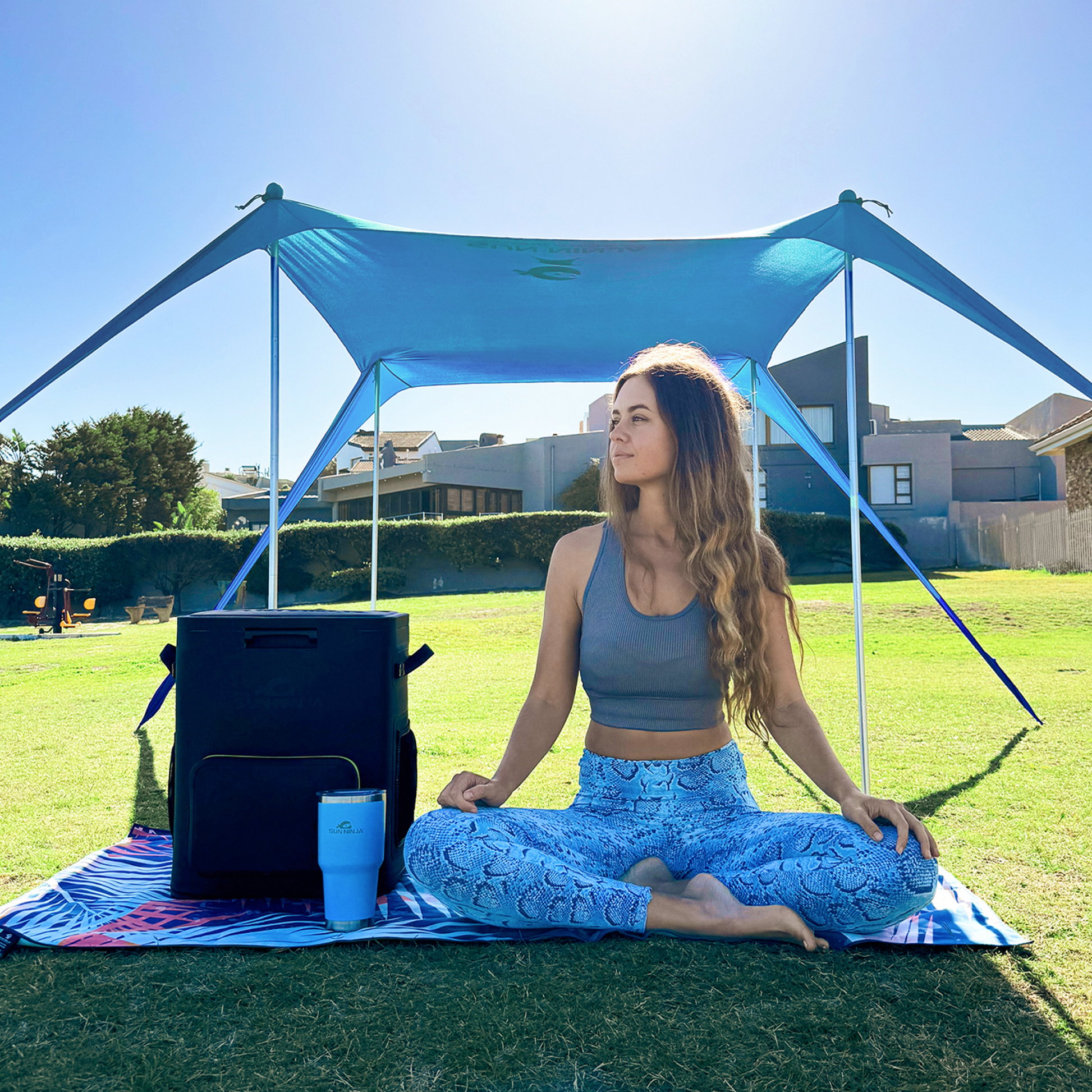beach-tent-2-person-q5 Sun-Ninja_2_person_tent_turquoise_6.png