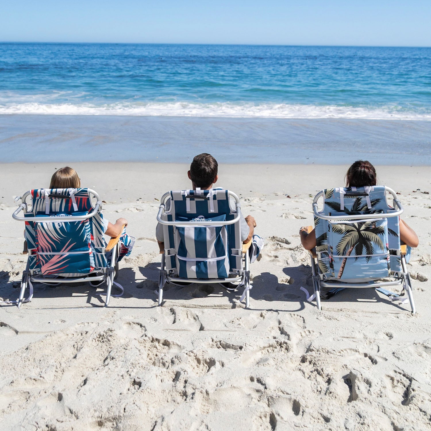 beach-chair-2-pc-w2 Sun-Ninja_Beach_Chair_Flamingos_0_0004_Sun-Ninja_Beach_Chair_Navy_Stripes_10.jpg