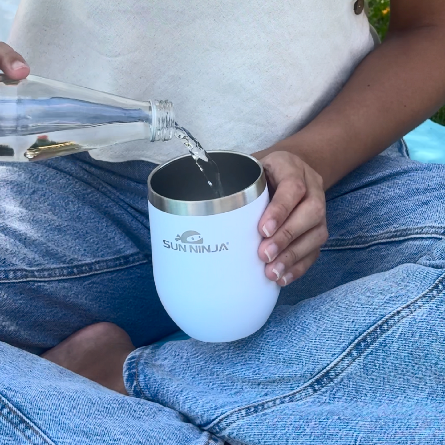 12-oz-wine-tumbler-z3 Wine_tumbler_12oz_white_7.png